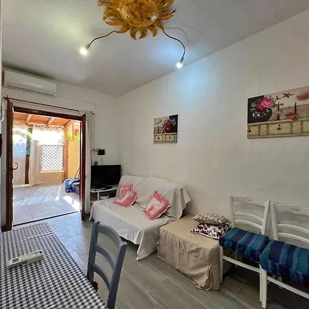 Apartment La Casetta Di Lulu' Villasimius